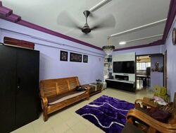 Hougang Avenue 8 (Hougang),  #556044981